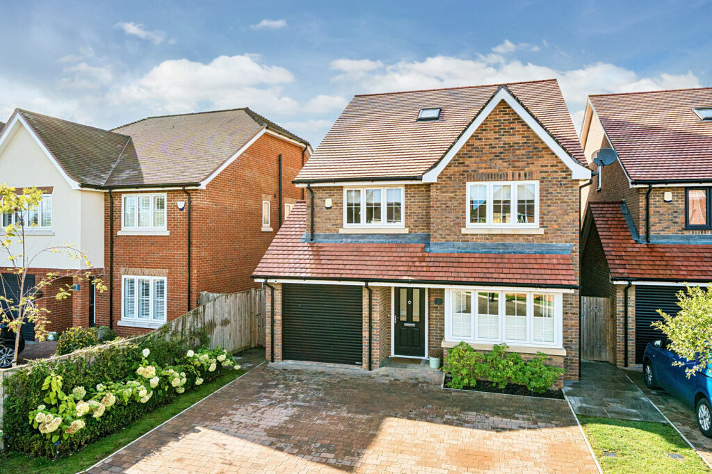 James Orchard, Holmer Green, HP15