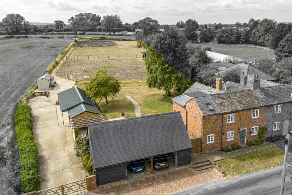 Stockwell Lane, Little Meadle, HP17