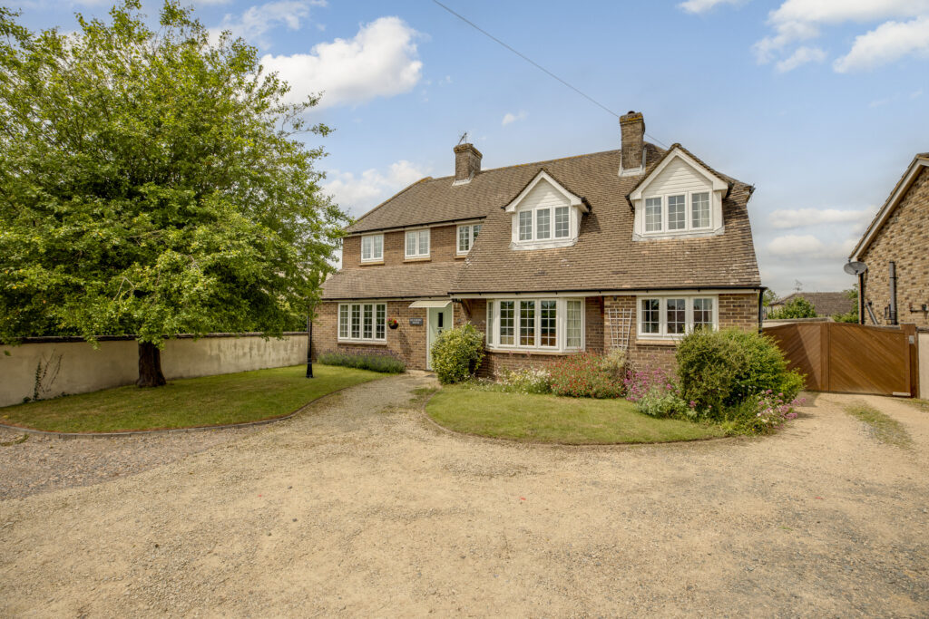 Rudds Lane, Haddenham, HP17