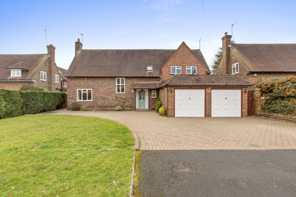 Walkwood Rise, Beaconsfield, HP9