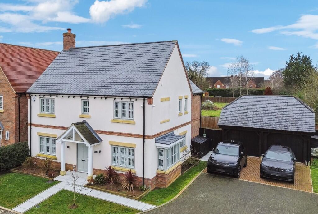 Pfullmann Street, Aston Clinton, HP22