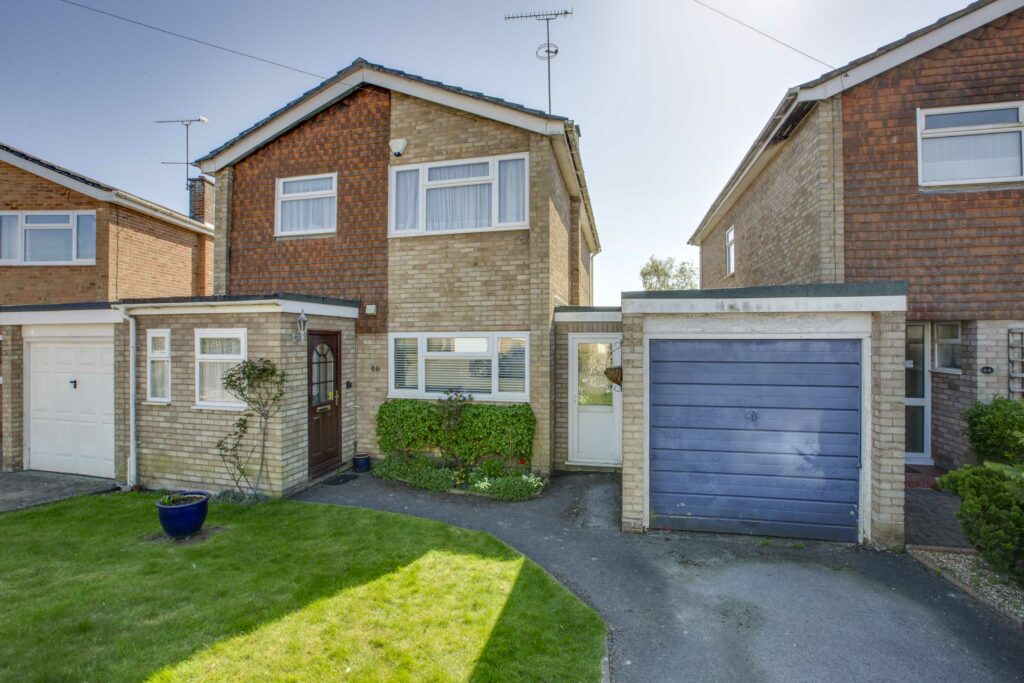 St. Margarets Grove, Great Kingshill, HP15