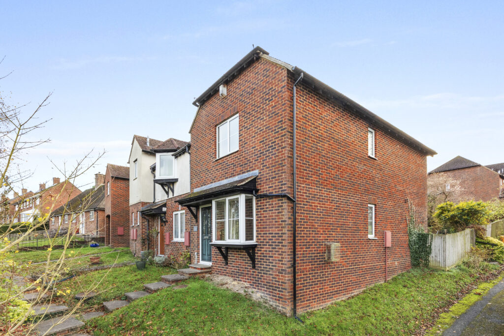 Honey Banks, Wendover, HP22