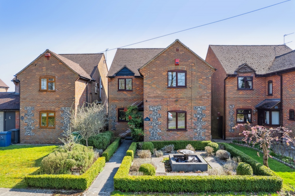 Chinnor Road, Bledlow, HP27