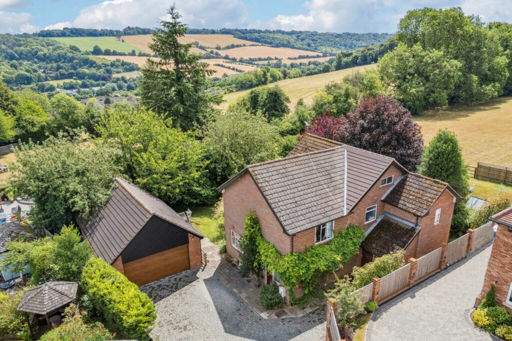 Coombe Lane, Naphill, HP14