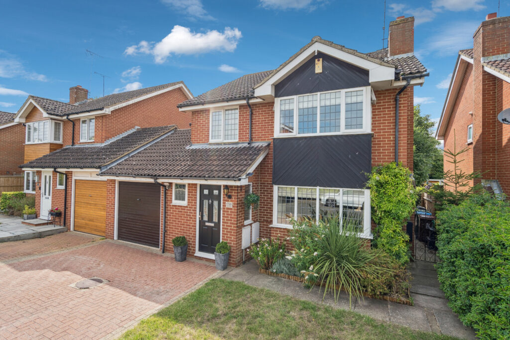 The Spiert, Stone, HP17