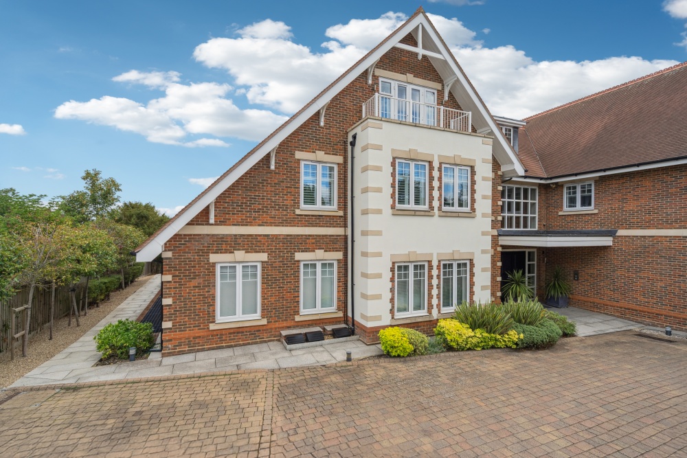 Penn Road, Knotty Green, HP9