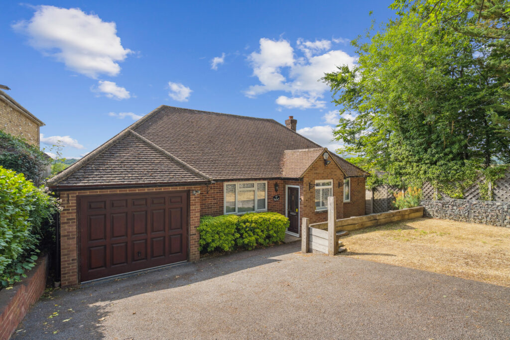 Holtspur Top Lane, Beaconsfield, HP9