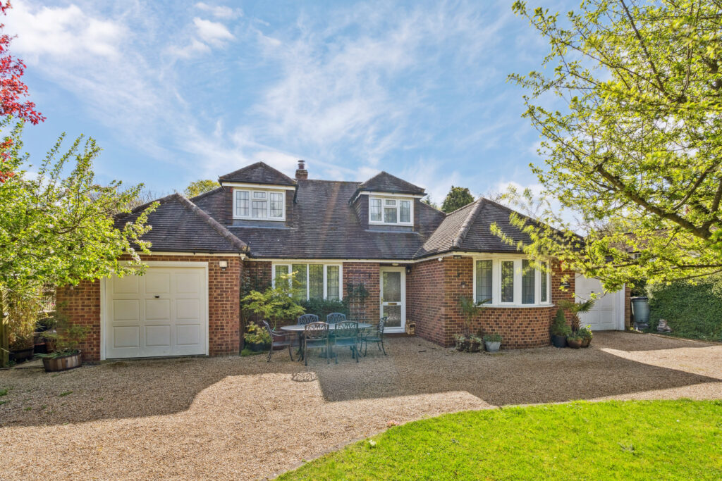 Letter Box Lane, Askett, HP27