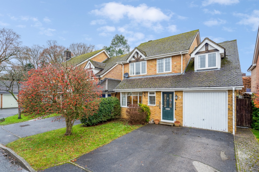 Brackenwood, Naphill, HP14