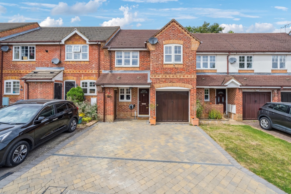 Saunderton Vale, Saunderton, HP14