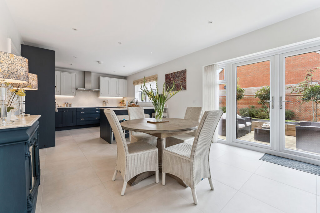 Poplar Way, Ickford, HP18