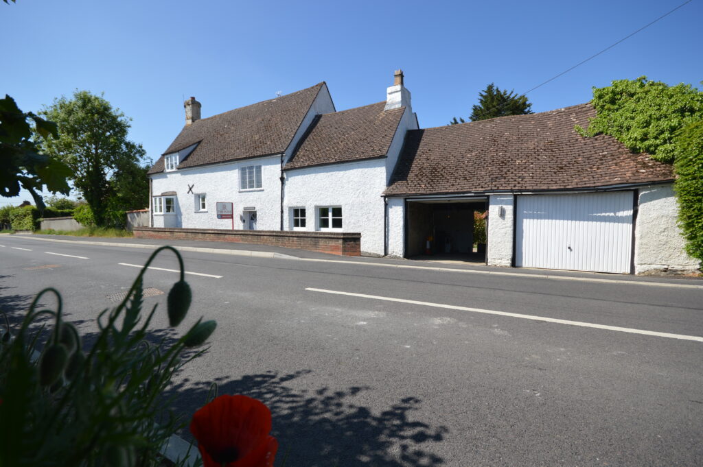 Churchway, Haddenham, HP17