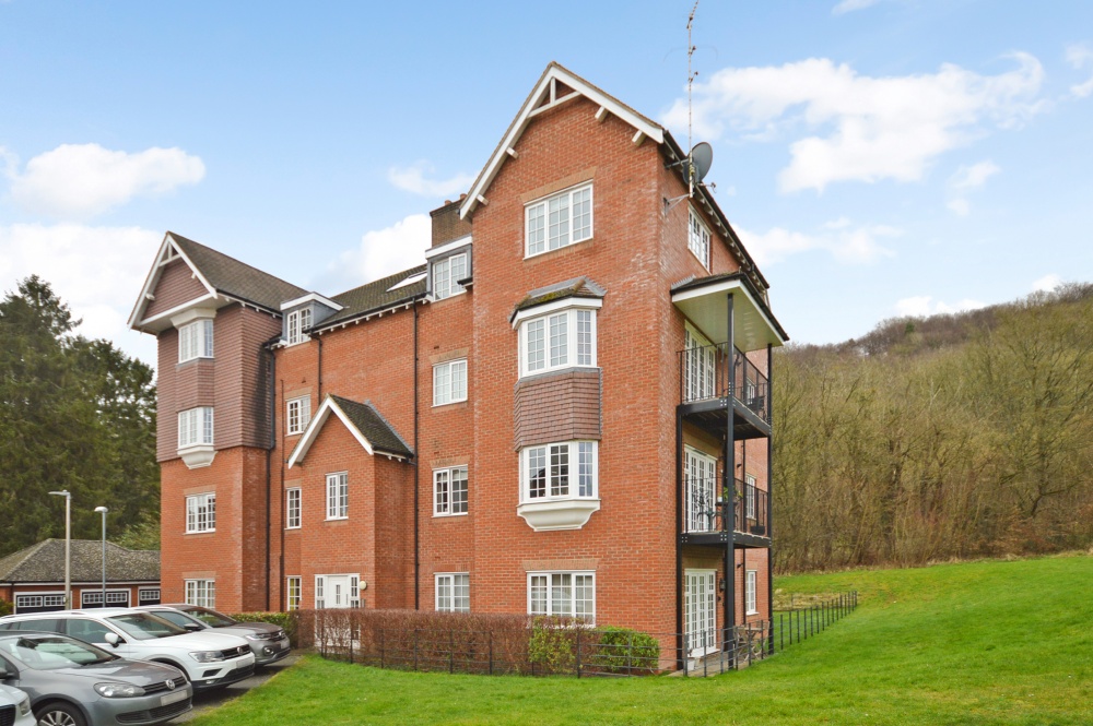 Scarlett Avenue, Wendover, HP22