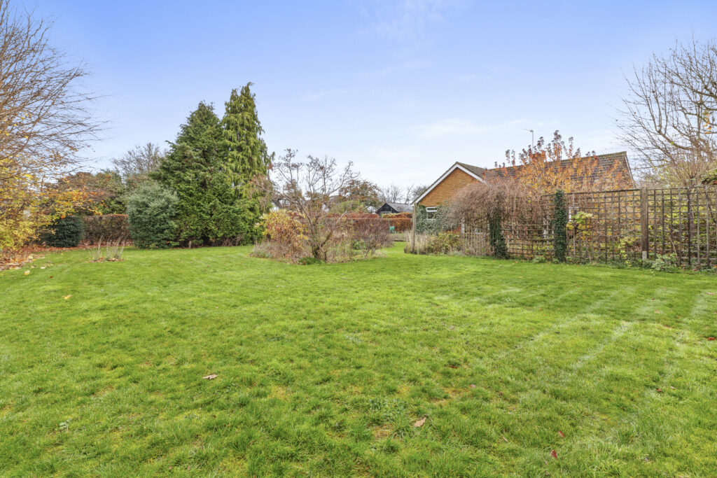 Eldridge Lane, Butlers Cross, HP17