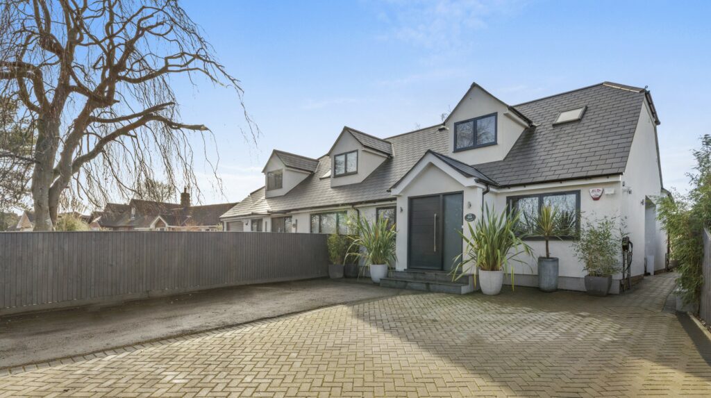 Ford, Aylesbury, HP17