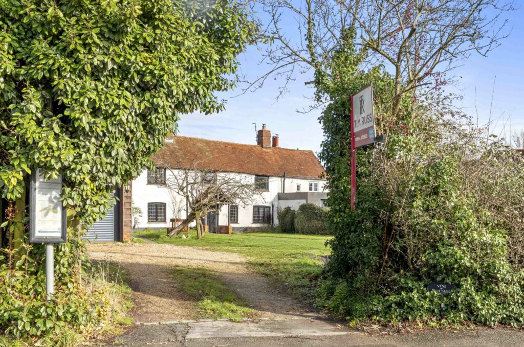 Main Road, Lacey Green, HP27